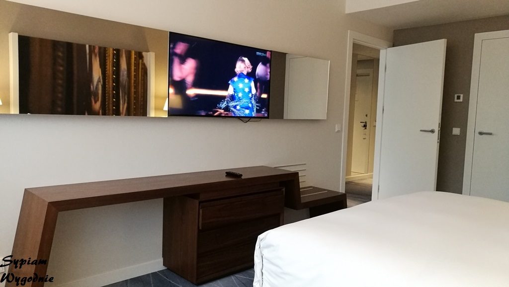 DoubleTree by Hilton Wrocław - King One Bedroom Suite