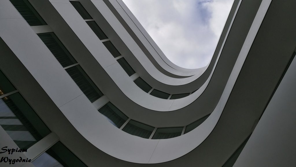 OVO Wrocław - bryła