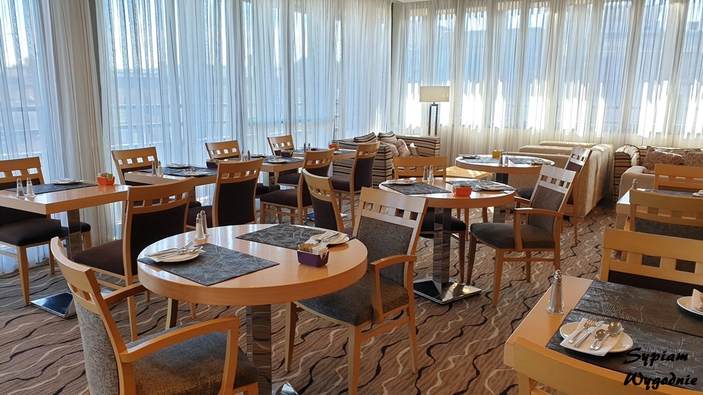 Hilton Milan – recenzja executive lounge